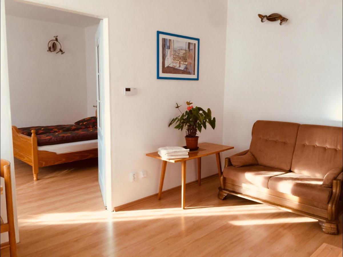Apartman Oaza Dc Decin Exteriör bild