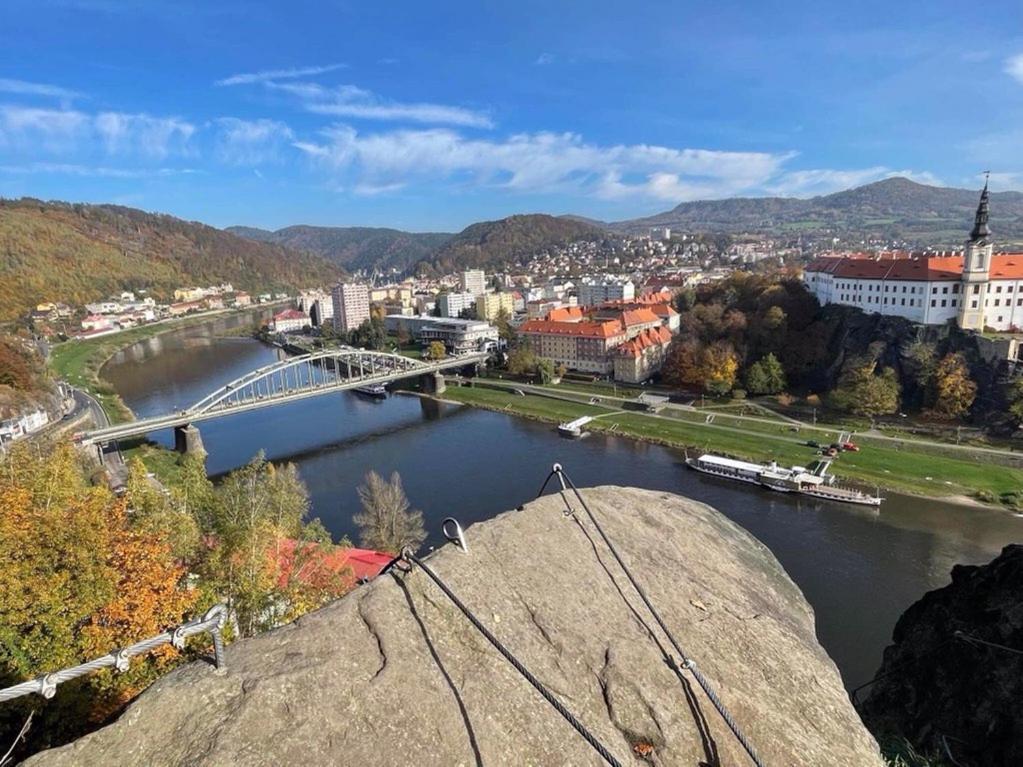 Apartman Oaza Dc Decin Exteriör bild